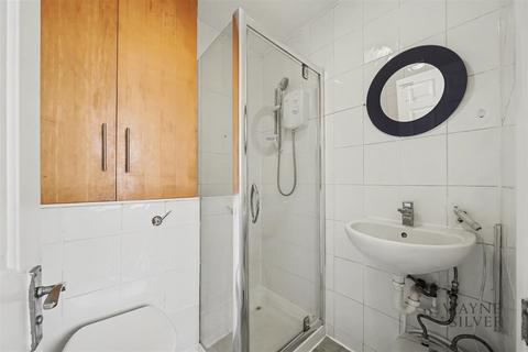 Studio to rent, Surrendale Place, Maida Vale, London, W9