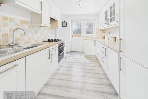 undefined, Old Manor Close, Ifield, Crawley