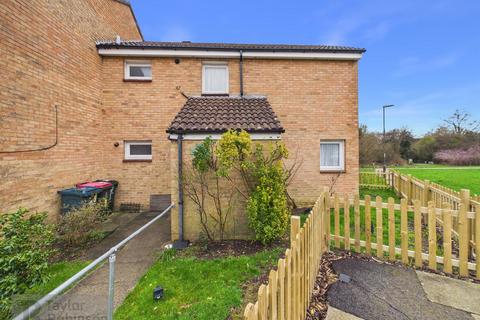 3 bedroom end of terrace house for sale, Talman Close, Ifield, Crawley