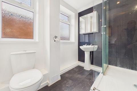 3 bedroom flat for sale, Coldwell Terrace, Felling, Gateshead, NE10