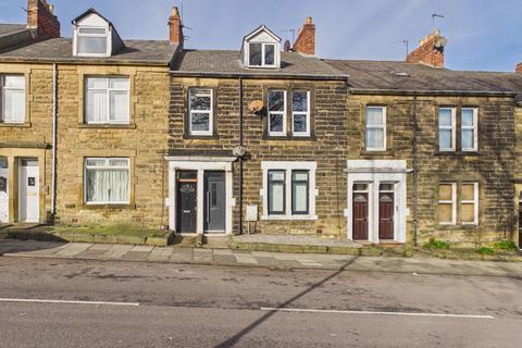 3 bedroom flat for sale, Coldwell Terrace, Felling, Gateshead, NE10