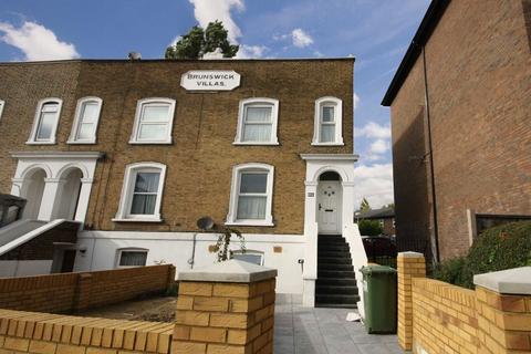 undefined, Kew Bridge Road, Brentford TW8