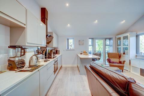 Apartment - Hadley Place, Brook Court Hadley Place, WR2