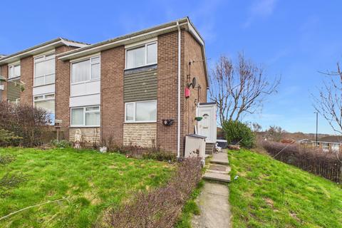 2 bedroom flat for sale, Hamsterley Crescent, West Denton, Newcastle Upon Tyne, NE15