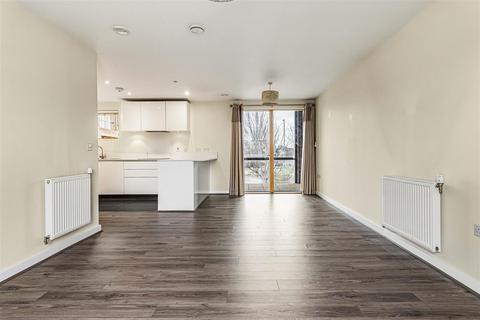 2 bedroom apartment for sale, Addenbrookes Road, Cambridge CB2