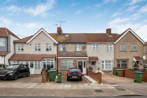 3 bedroom terraced house to rent, Montrose Avenue, Welling DA16