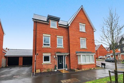 3 bedroom semi-detached house for sale, Kingsman Drive, Southampton SO32