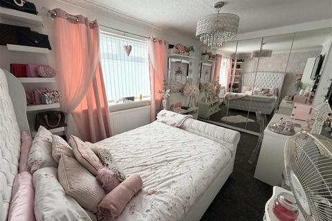2 bedroom house for sale, Rosedale Crescent, Houghton Le Spring DH4