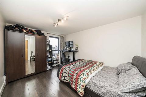 2 bedroom flat to rent, Spa Road, London SE16