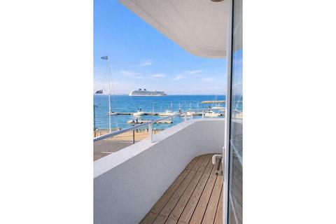 1 bedroom apartment for sale, The Parade, Cowes, PO31