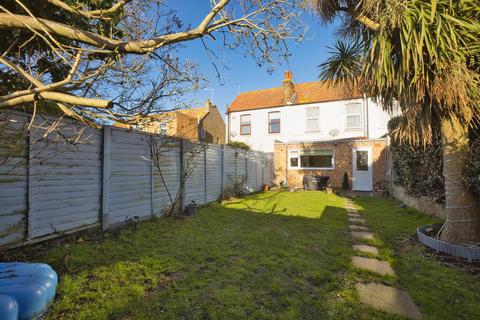 3 bedroom terraced house for sale, Mayville Road, Broadstairs, Kent, CT10