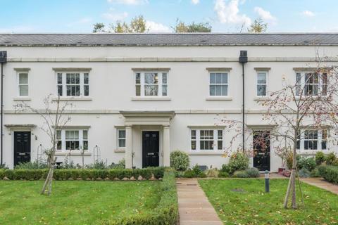 3 bedroom terraced house to rent, Park Drive, Guildford GU5