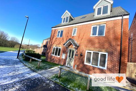 Starflower Close, Sunderland SR3
