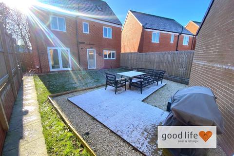 5 bedroom detached house for sale, Starflower Close, Sunderland SR3