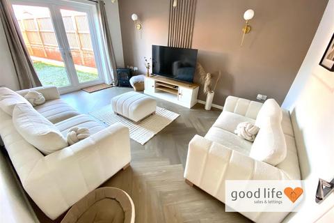 5 bedroom detached house for sale, Starflower Close, Sunderland SR3