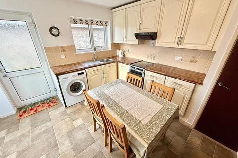 3 bedroom detached bungalow for sale, Firs Avenue, Ormesby
