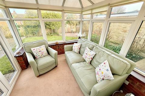 3 bedroom detached bungalow for sale, Firs Avenue, Ormesby