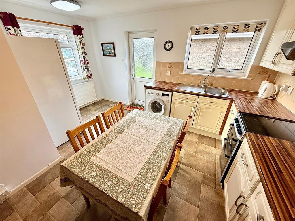 Kitchen / Diner