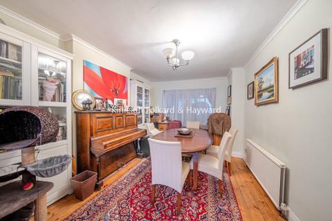 4 bedroom semi-detached house for sale, Nethercourt Avenue, London, N3