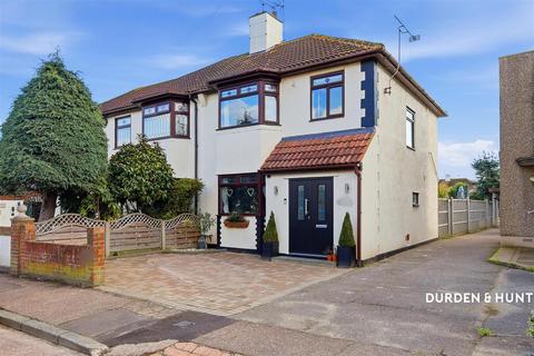 3 bedroom semi-detached house for sale, Lympstone Close, Westcliff-On-Sea SS0