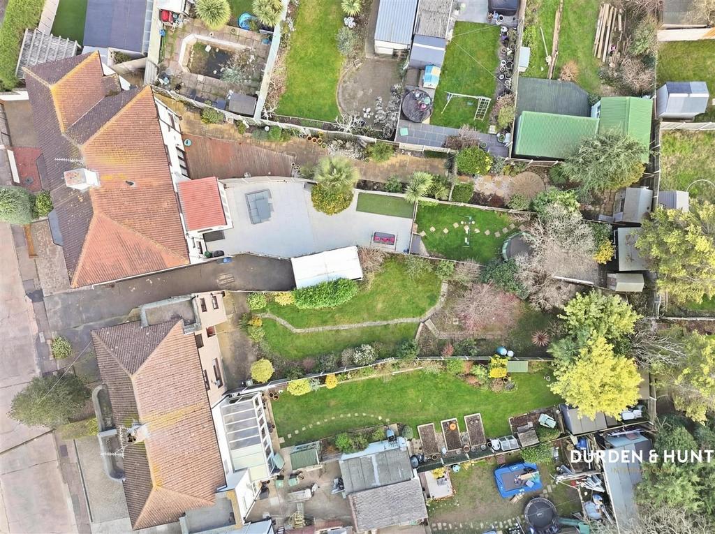 Lympstone Close