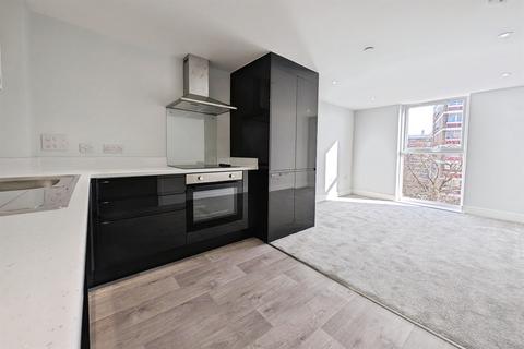 1 bedroom flat to rent, Canal Walk, Southampton SO14