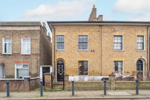undefined, Nursery Road, Brixton, London, SW9