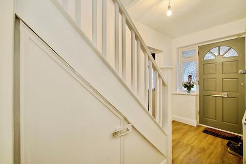 3 bedroom end of terrace house for sale, Woodgrange Avenue, Enfield, EN1