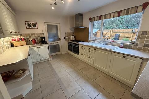 4 bedroom detached house for sale, Penlan, Brecon, LD3