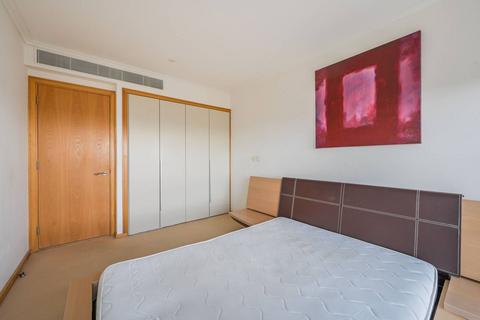 1 bedroom flat to rent, West India Quay, Canary Wharf, London, E14