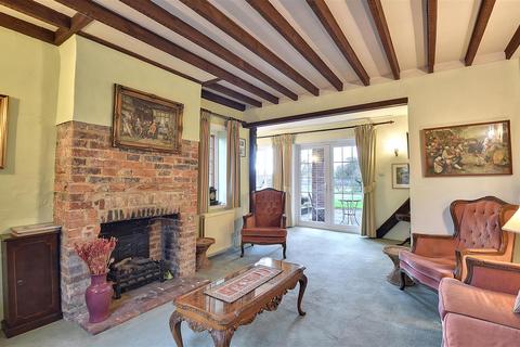 5 bedroom detached house for sale, Ashford Road, High Halden