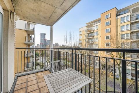 undefined, Sail Court, E14, Docklands, London, E14