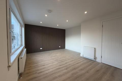 undefined, Uist Place, Perth