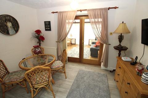 2 bedroom bungalow for sale, Ambleside Grove, Ardsley, Barnsley