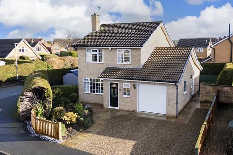 4 bedroom detached house for sale, Sherbuttgate Road South, Pocklington, York