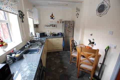 2 bedroom semi-detached house for sale, Waterloo Street, Greater Manchester OL6