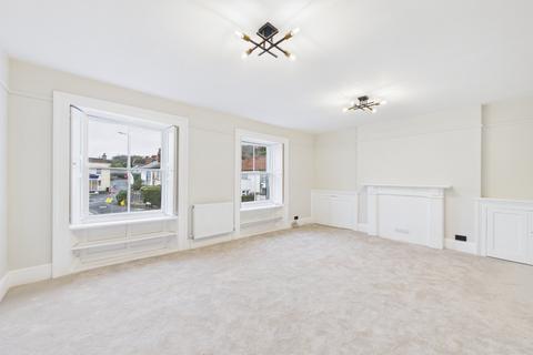 3 bedroom apartment to rent, East Clevedon Triangle, North Somerset BS21