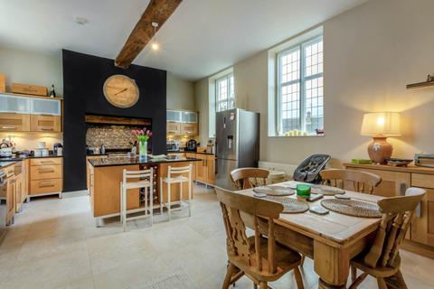 undefined, Chapel Hill, Soulbury