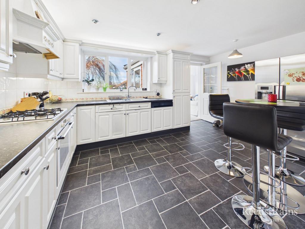 Kitchen/Breakfast