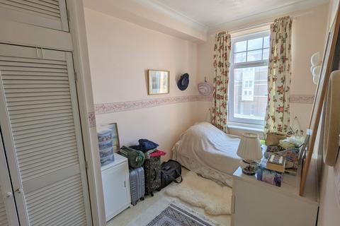 1 bedroom apartment for sale, De la Warr Parade, Bexhill on Sea TN40