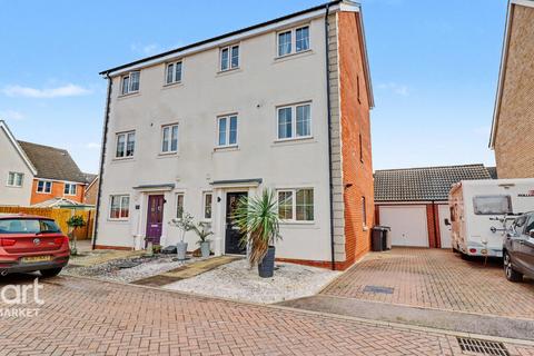 4 bedroom semi-detached house for sale, Stowmarket IP14