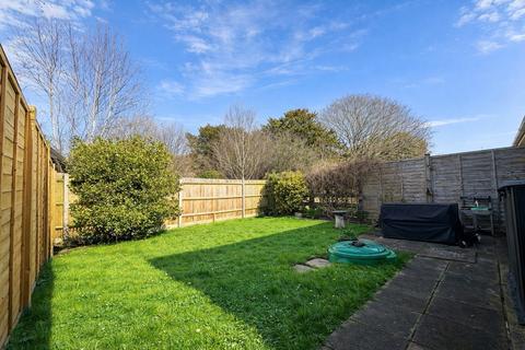 3 bedroom semi-detached house for sale, The Glades, Bexhill on Sea TN40