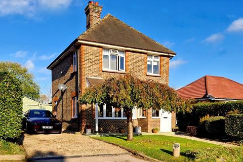 3 bedroom detached house for sale, Mayo Lane, Bexhill on Sea TN39