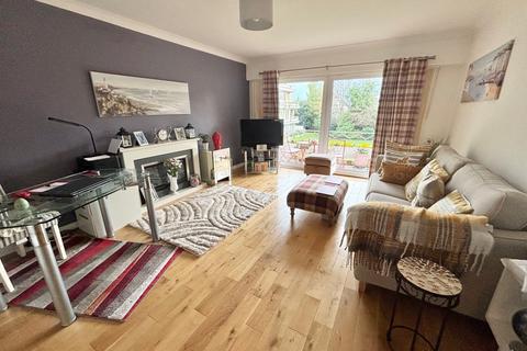 2 bedroom flat for sale,  The Croft, Bexhill on Sea TN39
