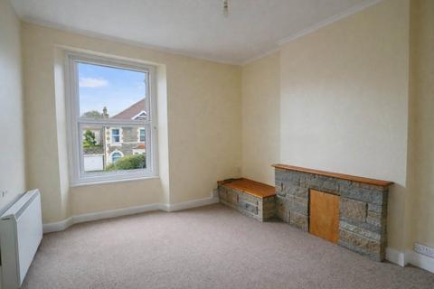 2 bedroom flat for sale, Milton Road, Milton - Great First Time Buy