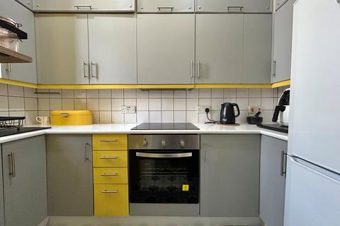 2 bedroom ground floor flat for sale, Middlesex Road, Bexhill on Sea TN40