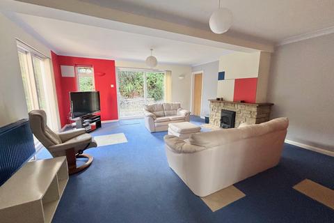 3 bedroom detached house for sale, Woodland Way, Battle TN33