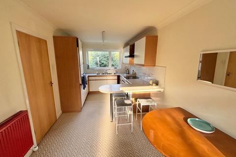 3 bedroom detached house for sale, Woodland Way, Battle TN33
