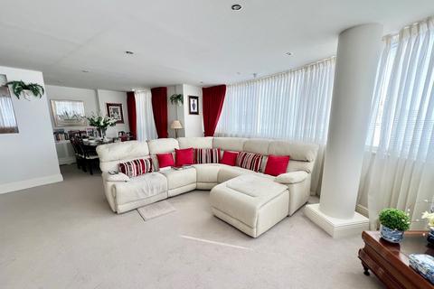 3 bedroom flat for sale, 2 Egerton Road, Bexhill on Sea TN39