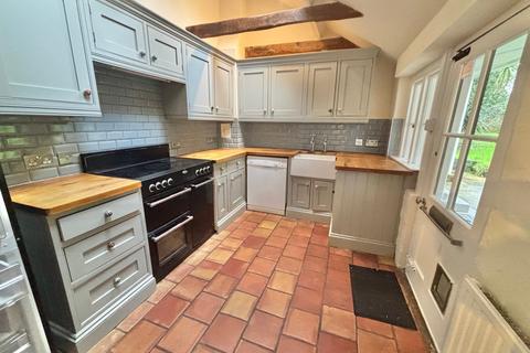 3 bedroom semi-detached house for sale, Swainham Lane, St Leonards on Sea TN38